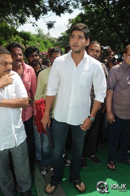 Senior-Naresh-Son-Debut-Movie-Launch-By-Mahesh-Babu